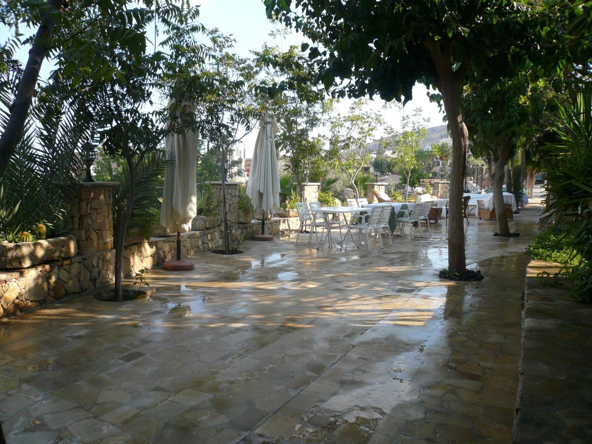 Greenfields Country Club Limassol Eksteriør billede